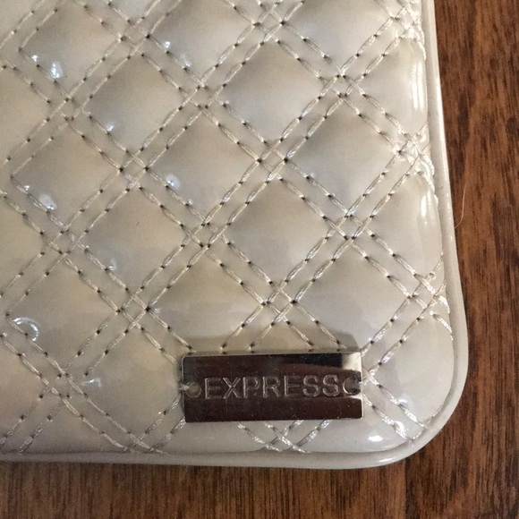 Express Wristlet - Picture 2 of 3